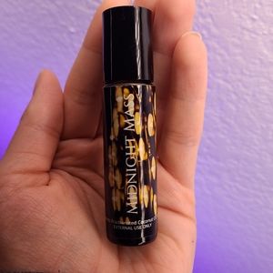 Black Baccara Midnight Mass Perfume Oil